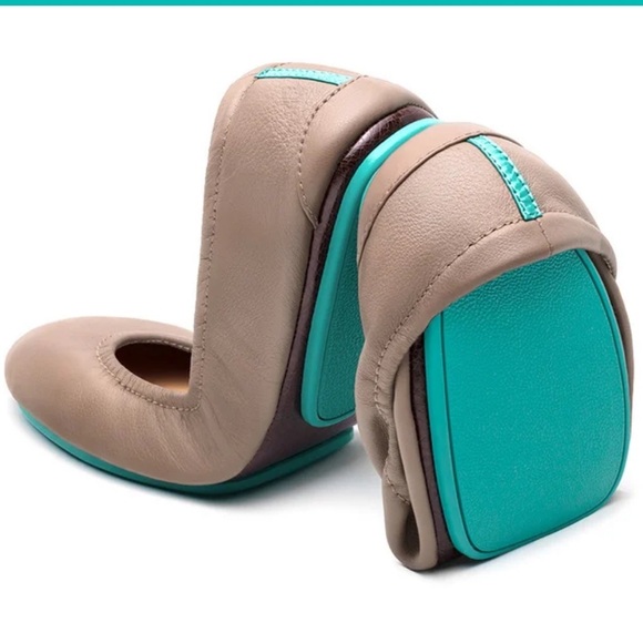 Tieks Women’s Foldable Elasticized Leather Ballet Flats In Taupe Size 8 - Picture 4 of 7